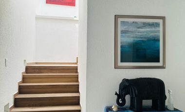 VENTA CASA:  RESIDENCIAL EL CAMPANARIO,  QUERÉTARO.