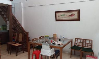 Murah Rumah luas 462m area bisnis kratonan Serengan solo