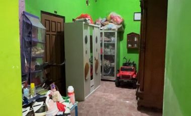 jual  murah rumah  D Jombang kota  siap huni dekat pesantren