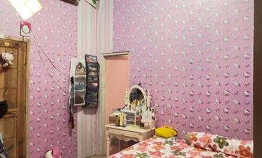 jual  murah rumah  D Jombang kota  siap huni dekat pesantren