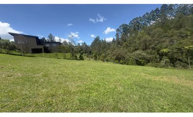 LOTE EN PARCELACIÓN EL RETIRO SMG