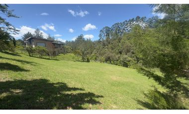 LOTE EN PARCELACIÓN EL RETIRO SMG