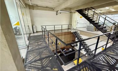 SE VENDE Y/O ARRIENDA EDIFICIO COMERCIAL - MANGA