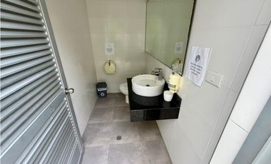 SE VENDE Y/O ARRIENDA EDIFICIO COMERCIAL - MANGA