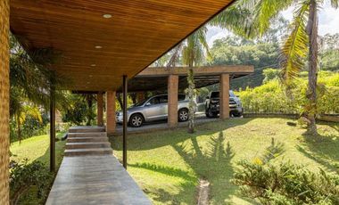 Casa en Venta en Sabaneta