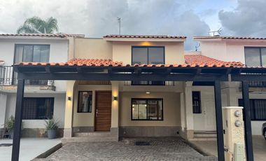 Casa En Renta Priv. Haciendas del Carmen II, León Guanajuato, cerca del Rosario