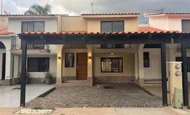 Casa En Renta Priv. Haciendas del Carmen II, León Guanajuato, cerca del Rosario