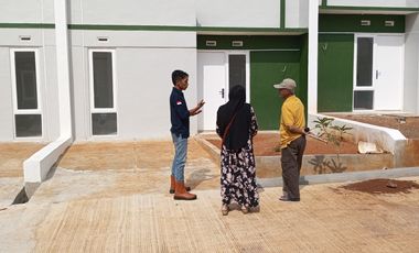 Rumah 2 kamar tidur, 1 kamar mandi. Area asri dan rapi di batang