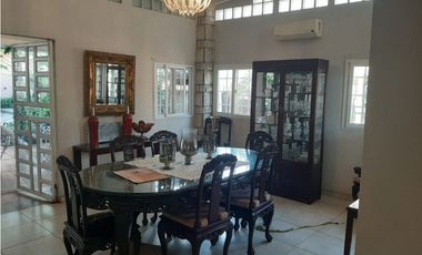 VENTA DE HERMOSA CASA GRANDE EN CHITRE