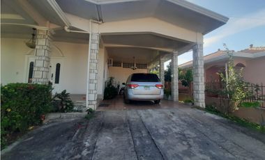 VENTA DE HERMOSA CASA GRANDE EN CHITRE
