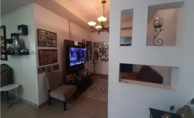 VENTA DE HERMOSA CASA GRANDE EN CHITRE