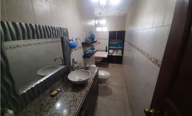 VENTA DE HERMOSA CASA GRANDE EN CHITRE