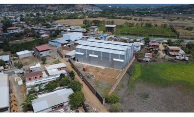 EN ALQUILER GALPÓN/BODEGA INDEPENDIENTE 1.260m2 (Jkcal)