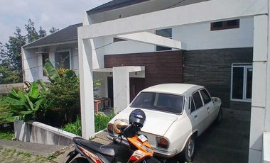 Dijual Rumah 2Lantai Dago Bandung