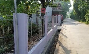 MURAH KEBANGETAN DIKONTRAKAN UNTUK KARYAWAN/MAHASISWA/PASUTRI PETAKAN