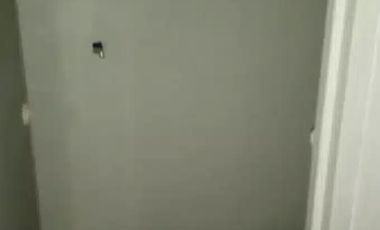 MURAH KEBANGETAN DIKONTRAKAN UNTUK KARYAWAN/MAHASISWA/PASUTRI PETAKAN