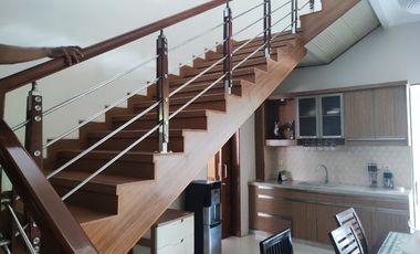 rumah solo pinggir jalan slamet riyadi mall paragon manahan