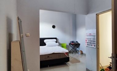 Rumah di jual Solo kota Pajang purwosari dekat gentan makam haji