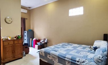 Rumah di jual Solo kota Pajang purwosari dekat gentan makam haji