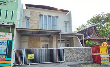 Rumah di jual Solo kota Pajang purwosari dekat gentan makam haji