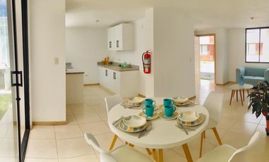 Venta casa en  Puembo, a estrenar, aplica crédito Vip, SC