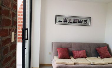 Venta casa en Puembo, no adosada, en Conjunto privado. SC