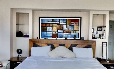 Rare Luxurious 4-Bedroom Unit For Sale at the Iconic Shang Grand Tower Makati