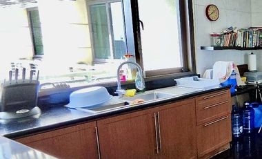 Rare Luxurious 4-Bedroom Unit For Sale at the Iconic Shang Grand Tower Makati