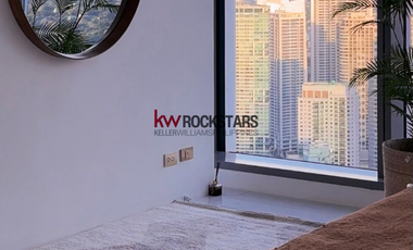 Luxury 4 Bedroom Penthouse Unit For Sale at Trump Tower Manila