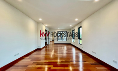 For Sale: Brand New 4 Bedroom Modern Duplex with Elevator in AFPOVAI near BGC