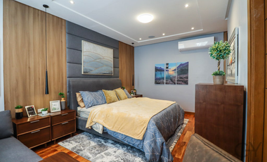 4 Storey, 4 Bedrooms Concrete Building Townhouse for Sale in San Juan