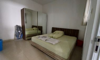 Dijual Cepat Rumah 3 Lantai Semi Furnished Mega Cinere