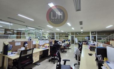 Dijual Gudang di Bizpark 2 Penggilingan Jakarta Timur Ada Lift Barang