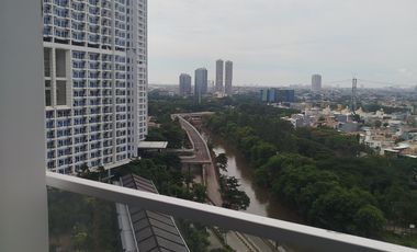 Di Jual Apartment Puri Mension 2BR ( Private Lift)