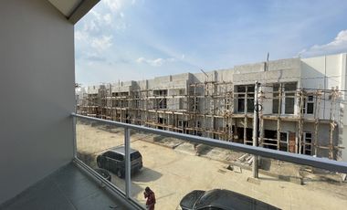 RUMAH MEWAH ROYALE DIAMOND JL PRAJURIT NAZARUDDIN PALEMBANG