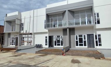 RUMAH MEWAH ROYALE DIAMOND JL PRAJURIT NAZARUDDIN PALEMBANG