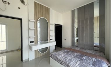 RUMAH MEWAH ROYALE DIAMOND JL PRAJURIT NAZARUDDIN PALEMBANG