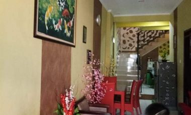 Di Jual Rumah 3 lantai