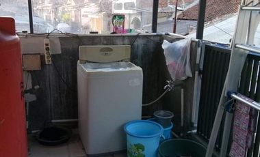 Di Jual Rumah 3 lantai