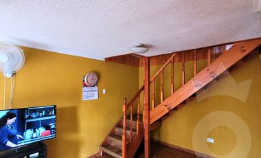 LA FLORIDA VENDO AMPLIA CASA 5HCB 2 BA