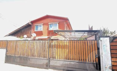 LA FLORIDA VENDO AMPLIA CASA 5HCB 2 BA