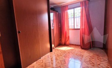 LA FLORIDA VENDO AMPLIA CASA 5HCB 2 BA