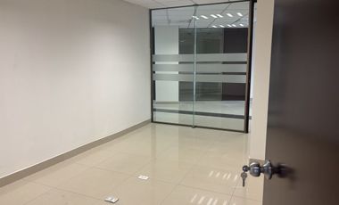Estupendas oficinas en renta, Melchor Ocampo col: Cuauhtemoc