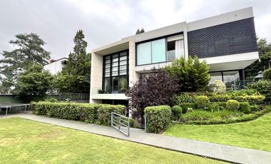 Casa en venta  Bosques de las Lomas Bosque de Sauces