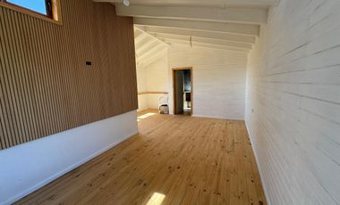 Casa con Vista al Mar, Cerro Lugano. Pichilemu