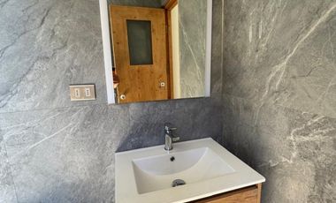 Casa con Vista al Mar, Cerro Lugano. Pichilemu