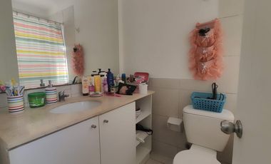 OPORTUNIDAD AMPLIA CASA CONDOMINIO CERRADO