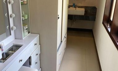 Villa Minimalis 2 Lantai Dekat Pantai Sanur