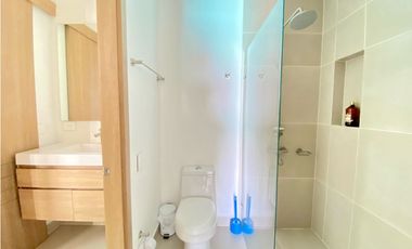 Apartamento en arriendo-zona norte-Baia Kristal