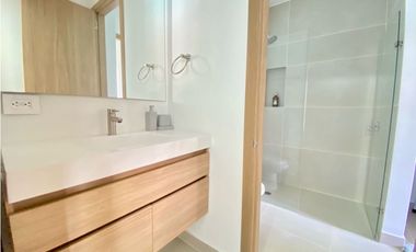 Apartamento en arriendo-zona norte-Baia Kristal